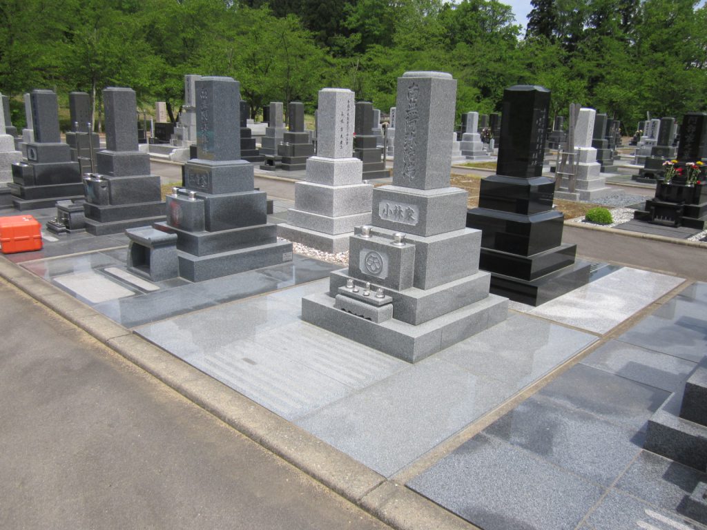 長岡市営墓地